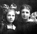 Gertrude and Merle Dondanville, circa 1915