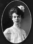 Elizabeth  Dondanville  , Sheridan, Illinois, 1903.