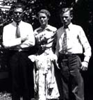 Howser Children , Garth Philip , Marjorie Don , Paul DeWayne , and Marilyn Aileen , Lonepine, circa 1931.